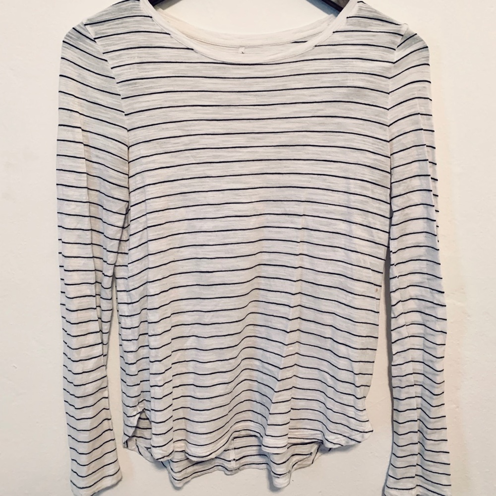 Banana Republic Striped Long Sleeve Tee